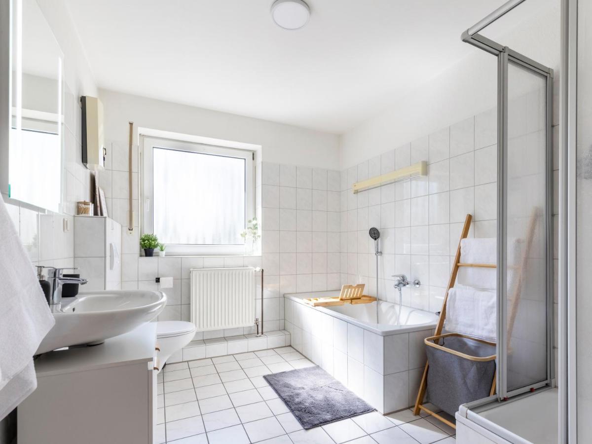 Apartmán Arena In Der Naehe - Tiefgarage - Balkon - Kueche - Smart Tv Gelsenkirchen Exteriér fotografie