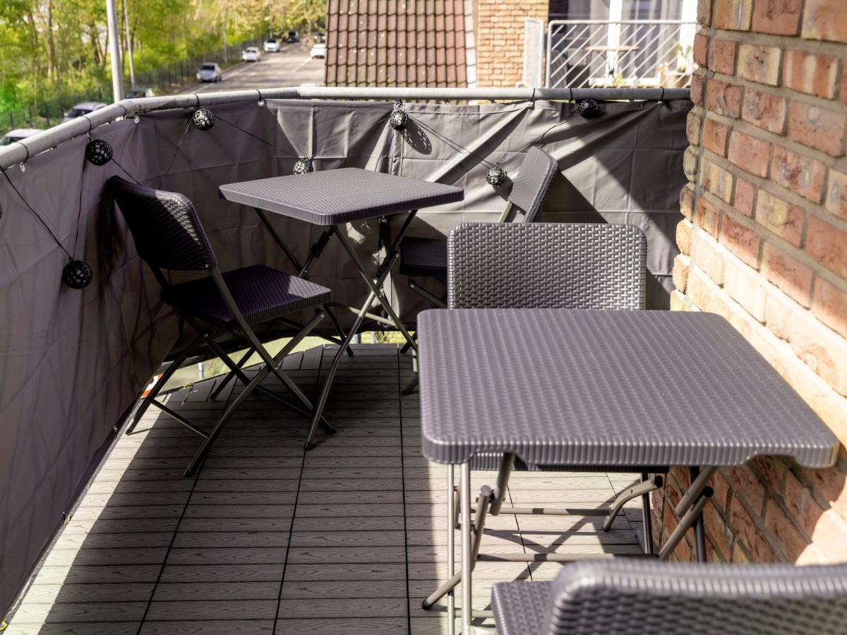 Apartmán Arena In Der Naehe - Tiefgarage - Balkon - Kueche - Smart Tv Gelsenkirchen Exteriér fotografie